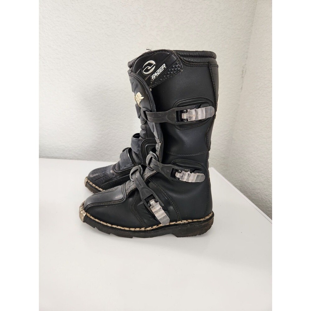 Answer Boys Racing Youth Boots Size 3 Show Lots Of Wear Please See Pictures - Picture 3 of 12